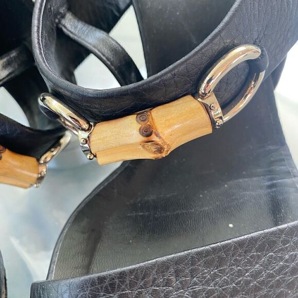 GUCCI Black Leather Heel with Bamboo Detail- Size 9.5 - Picture 2 of 15